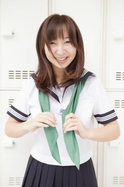 同事送我回家在车里做了